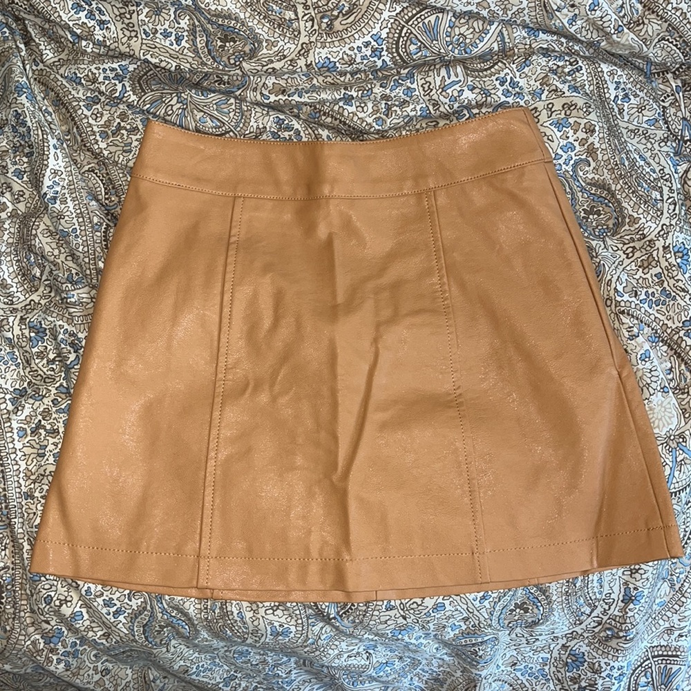 Tan leather skirt size S